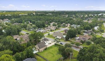 1908 Courtney Ln, Biloxi, MS 39532