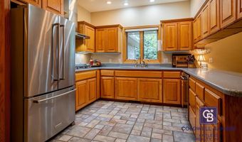 33 Road 3DX, Cody, WY 82414