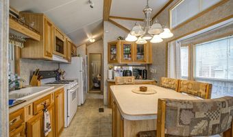 29 Breedlove Dr, Andrews, NC 28901