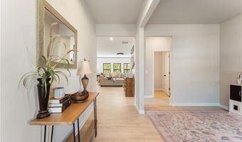 124 Cummings Ct, Ball Ground, GA 30107
