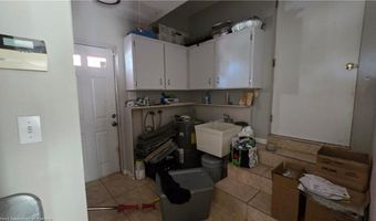311 E Walnut St, Avon Park, FL 33825