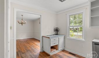 1948 Cokesbury Dr, Savannah, GA 31406
