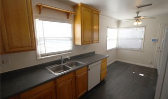 758 E 106th St, Los Angeles, CA 90002