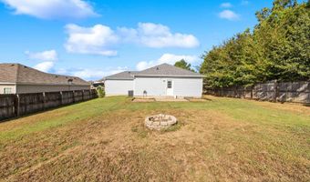 1202 Meadows Dr, Benton, AR 72019