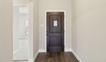 212 Navajo Trl, Alvarado, TX 76009