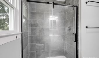 1806 Kingsley Dr, Albemarle, NC 28001