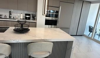 19707 Turnberry Way 23J, Aventura, FL 33180