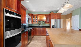 292 Myoma Rd, Adams Twp., PA 16046