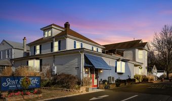147 Church St, Belford, NJ 07718