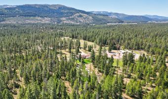 2043 Blanchard CTF Rd, Blanchard, ID 83804