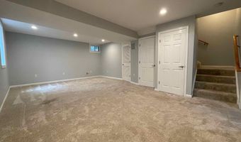 3834 13TH St N, Arlington, VA 22201