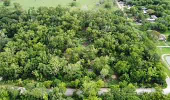 555 COUNTY ROAD 31, Angleton, TX 77515