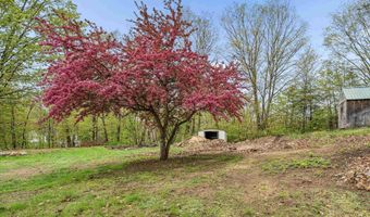 15 Eaton Ave, Bennington, NH 03442