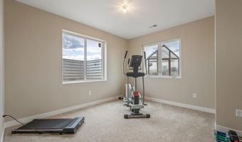 2371 SILVER GATE Way, Cheyenne, WY 82009