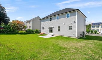 52 Governor St, Cumberland, RI 02864