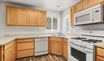 3696 Brentwood Ln, Anderson, CA 96007