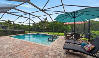 7020 OLD BENTON Dr, Apollo Beach, FL 33572