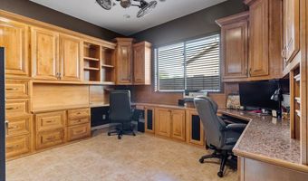 2237 W TWAIN Dr, Anthem, AZ 85086
