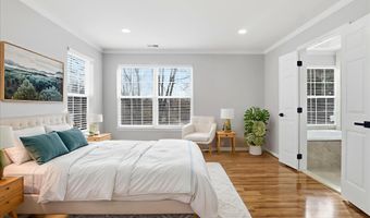 6607 CASTLE BAR Ct, Alexandria, VA 22315