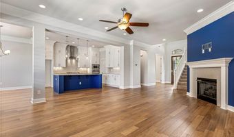 6008 SW Broadway St, Bentonville, AR 72713