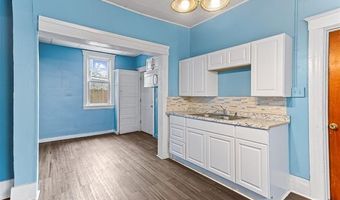 5839 McMillan St, Allen Park, MI 48209