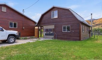 662 N Highway 93, Carmen, ID 83462