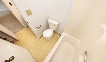 5804 WOODGATE Cir, Anniston, AL 36206