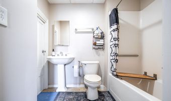 28 Grant Ave, Albany, NY 12206