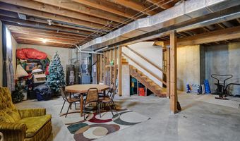 1611 Connemara Rd, Indianapolis, IN 46217