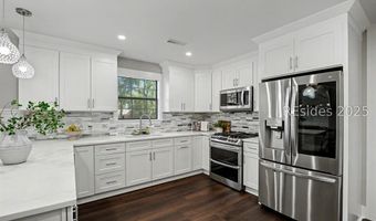 994 Dowlingwood Dr, Beaufort, SC 29902