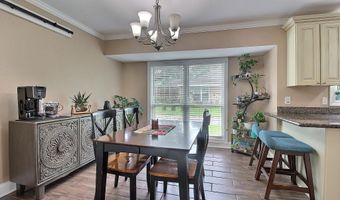 7314 Oak Meadow Dr, Baton Rouge, LA 70818