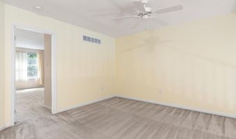 121 CROOM MILLS Dr, Hockessin, DE 19707