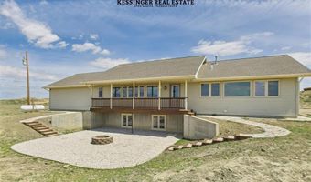 319 Road 1AF, Clark, WY 82435