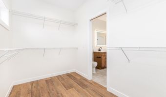 6074 Stockwood, Asbury, IA 52002