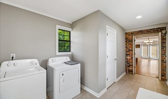 924 E Madison Ave, Athens, TN 37303