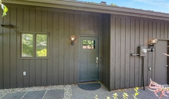455-55 Meadowview Dr, Aurora, OH 44202
