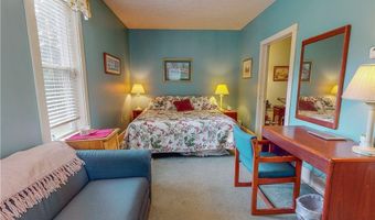 5696 Steubenville Rd SE, Amsterdam, OH 43903