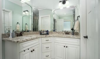 3773 Lacy Leaf Ln, Apison, TN 37302