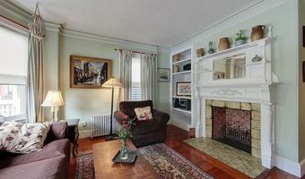616 Thames St 1, Newport, RI 02840