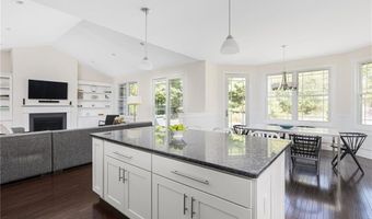 919 Ten Rod Rd, Exeter, RI 02822