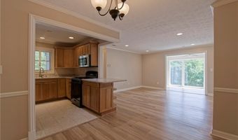 1304 Natchez Trce, Atlanta, GA 30350