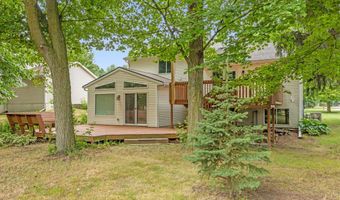 11108 Creekside Dr, Allendale, MI 49401