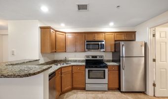154 Bedford St, Abington, MA 02351