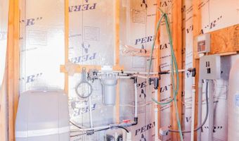 102 Mountain Meadow Rd, Alamogordo, NM 88310