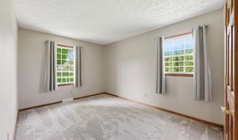 5018 Morse Rd, Alexandria, OH 43001