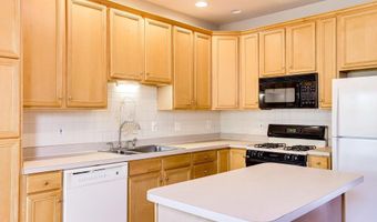 43709 CLEMENS Ter, Ashburn, VA 20147