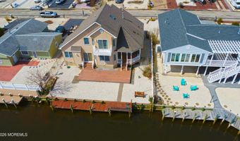 232 Montclair Rd S, Barnegat, NJ 08005