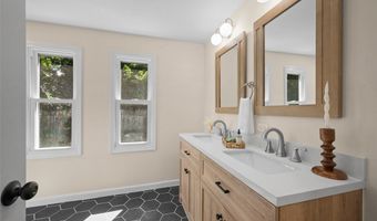 1014 Olga St, Ambridge, PA 15003