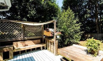 10 Ship St, Jamestown, RI 02835
