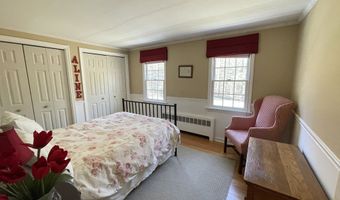 9 Michael Dr, Canton, CT 06019